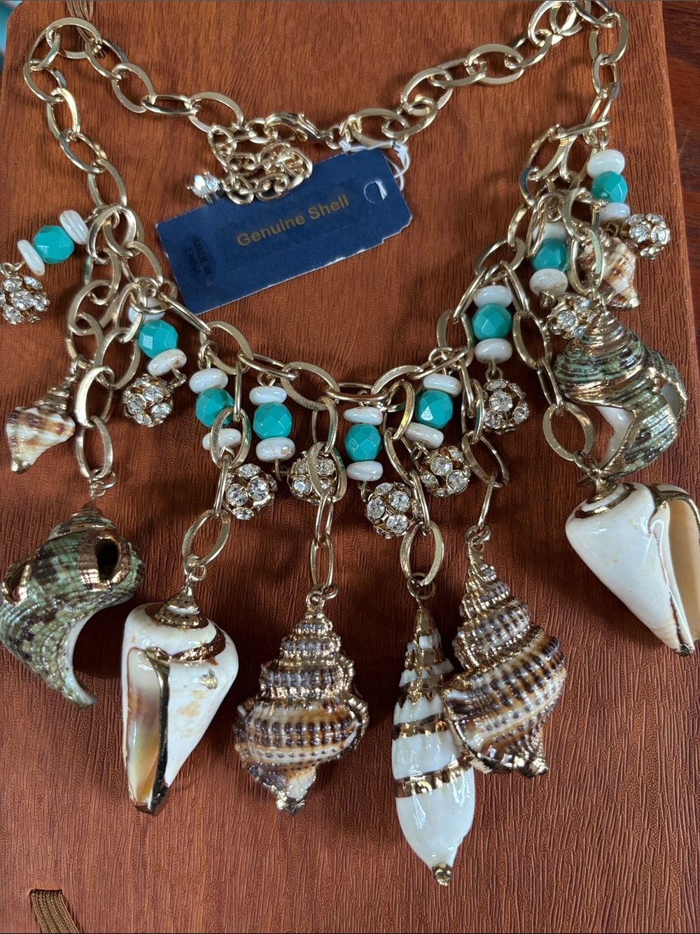 GoldShellCharmNecklacewithTurquoise&WhiteBeads